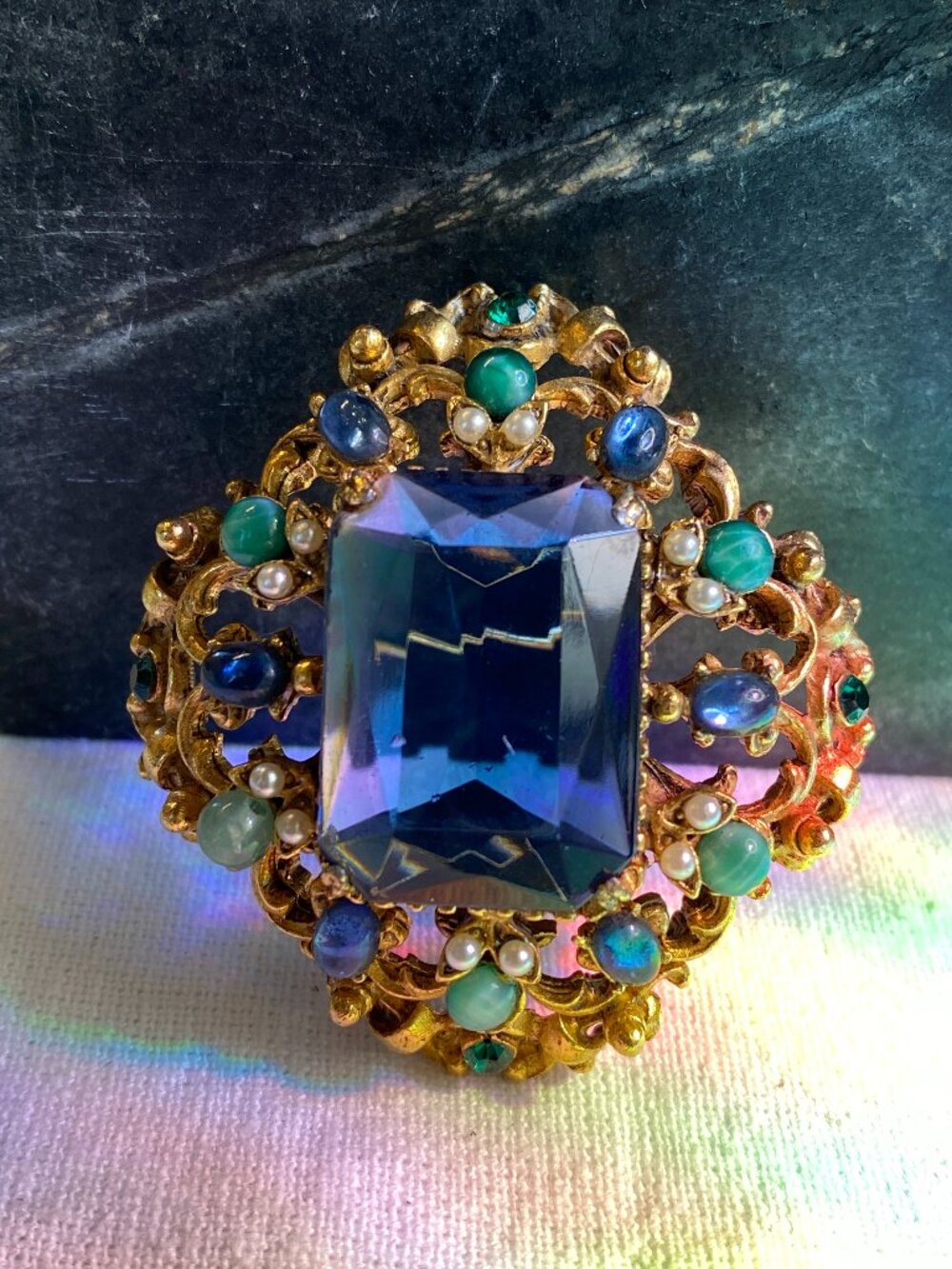 Vintage Florenza Brooch Pendant w/ Large Emerald-cut Sapphire Blue Glass Stone - Picture 6 of 14